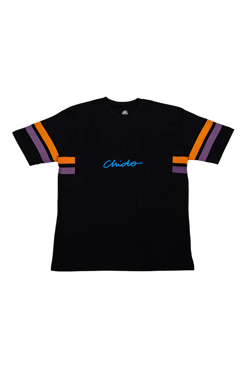 Black unisex oversized T-shirt. EEE