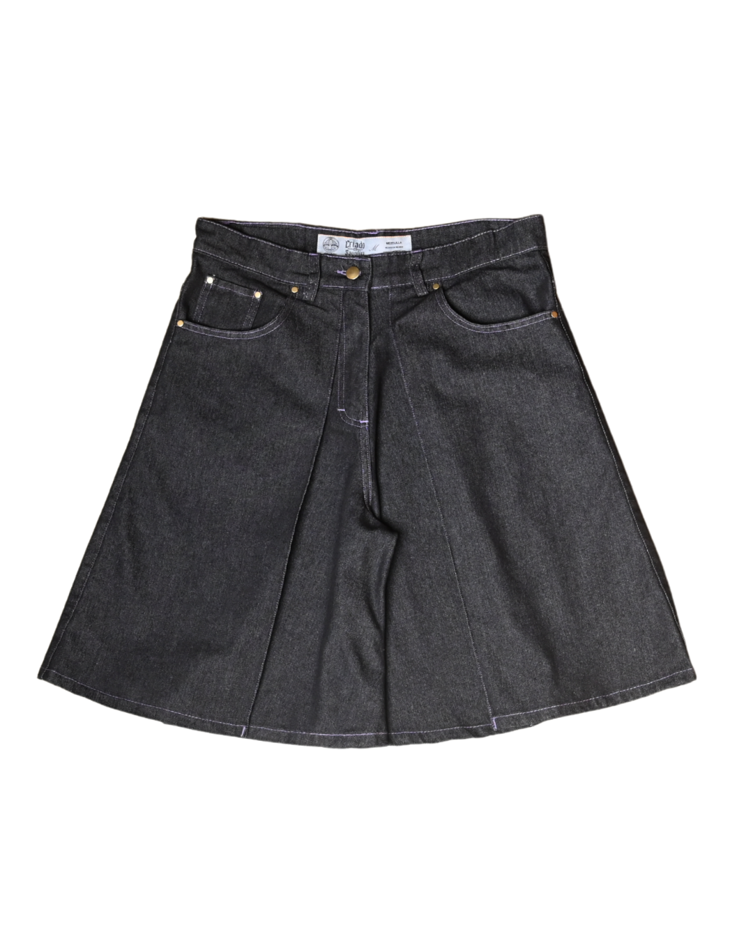 Bermuda negra de mezclilla oversize unisex vista frontal