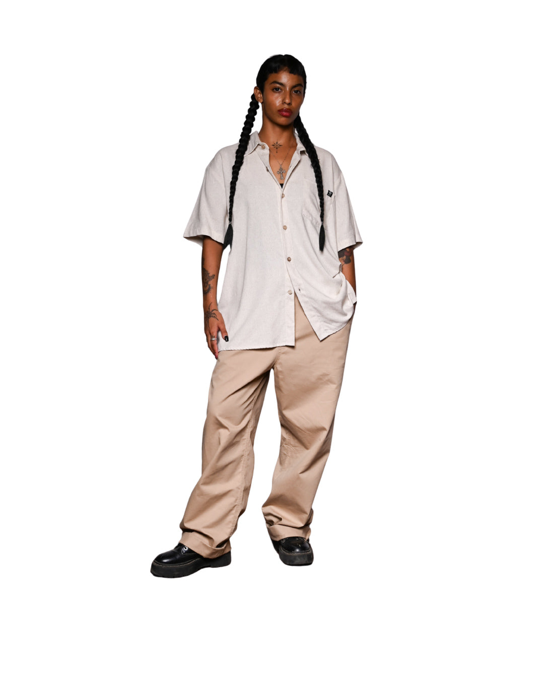 Oatmeal linen shirt. Signature