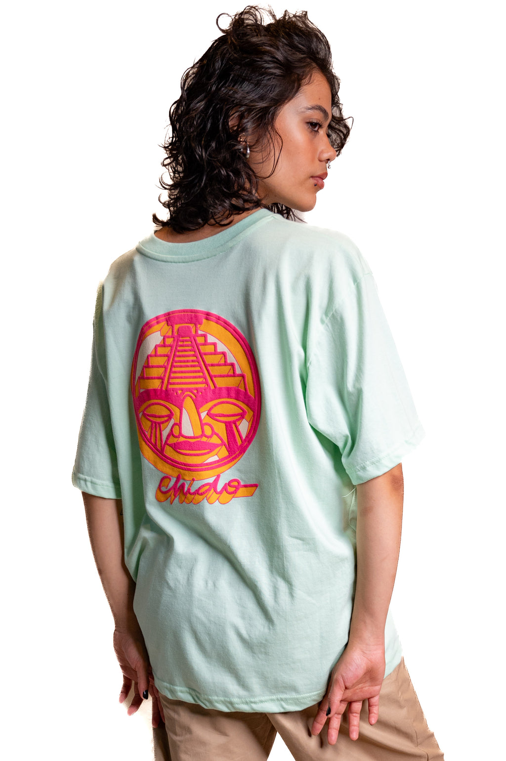 Playera oversize Sayuyorckh con diseño prehispánico y estilo hip hop vintage